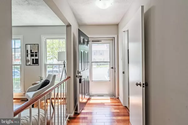 Fairfax, VA 22032,5415 NEW LONDON PARK DR