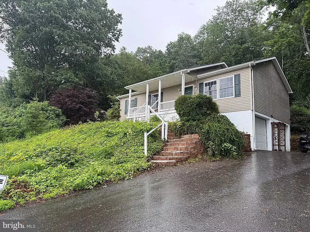 Danville, PA 17821,156 COLUMBIA HILL RD