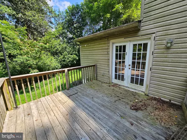 Wernersville, PA 19565,147 LAMMS MILL RD