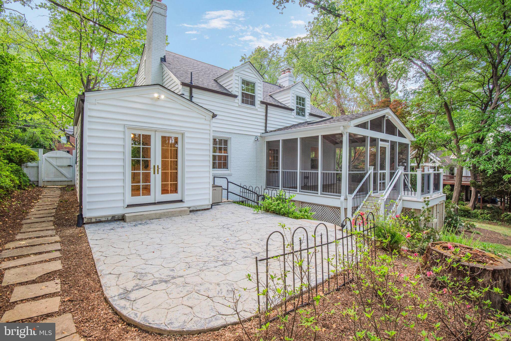 Kensington, MD 20895,9709 W BEXHILL DR
