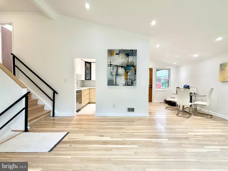 13111 VALLEYWOOD DR., Silver Spring, MD 20906