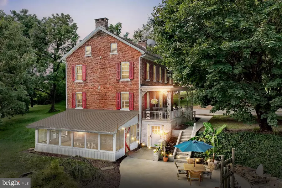 3067 E PROSPECT RD, York, PA 17402