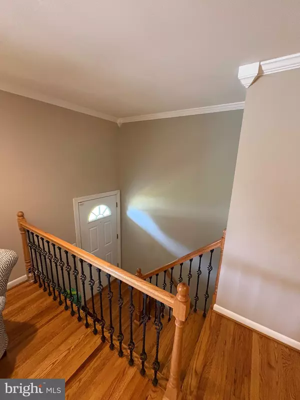 Clinton, MD 20735,5904 SPELL RD