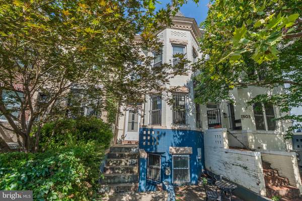 2805 11TH ST NW, Washington, DC 20001