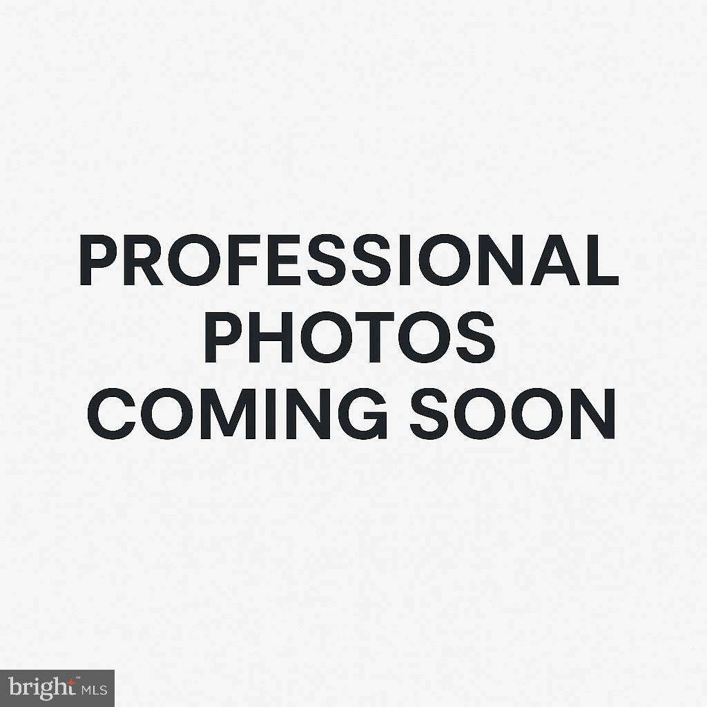2665 PROSPERITY AVE #211, Fairfax, VA 22031
