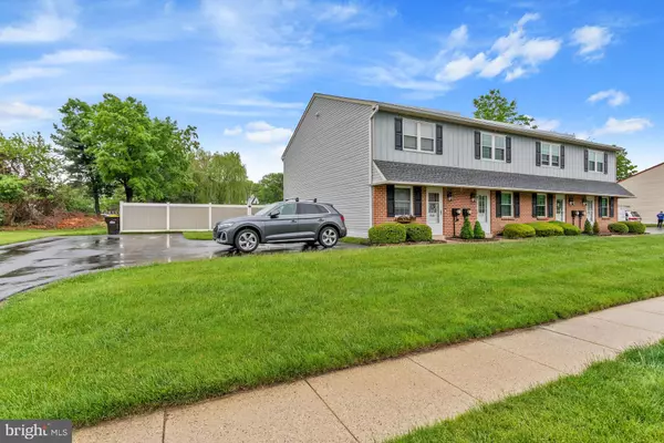 Bensalem, PA 19020,4536 ROSEMARIE DR