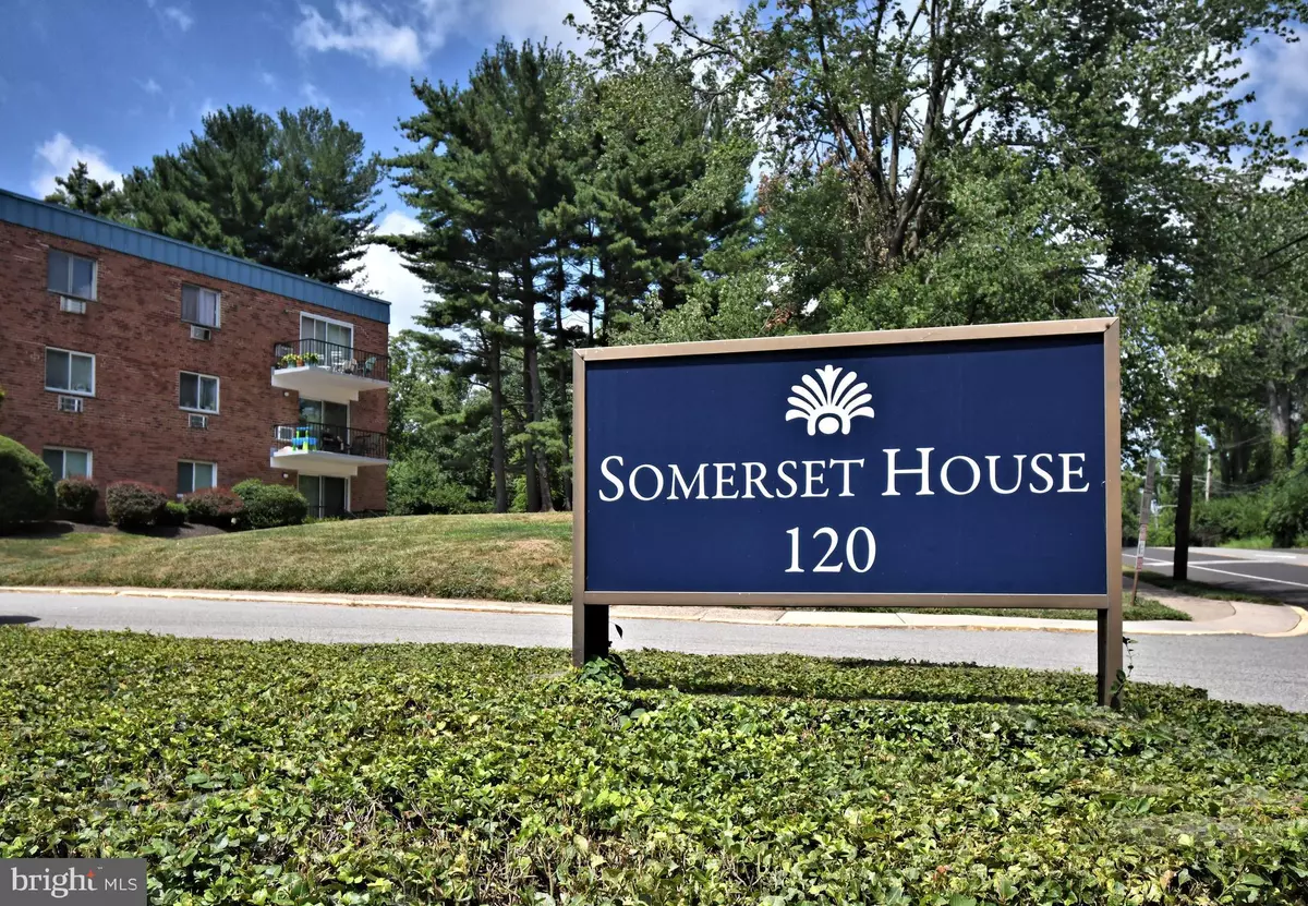 Fort Washington, PA 19034,120 N BETHLEHEM PIKE #305B