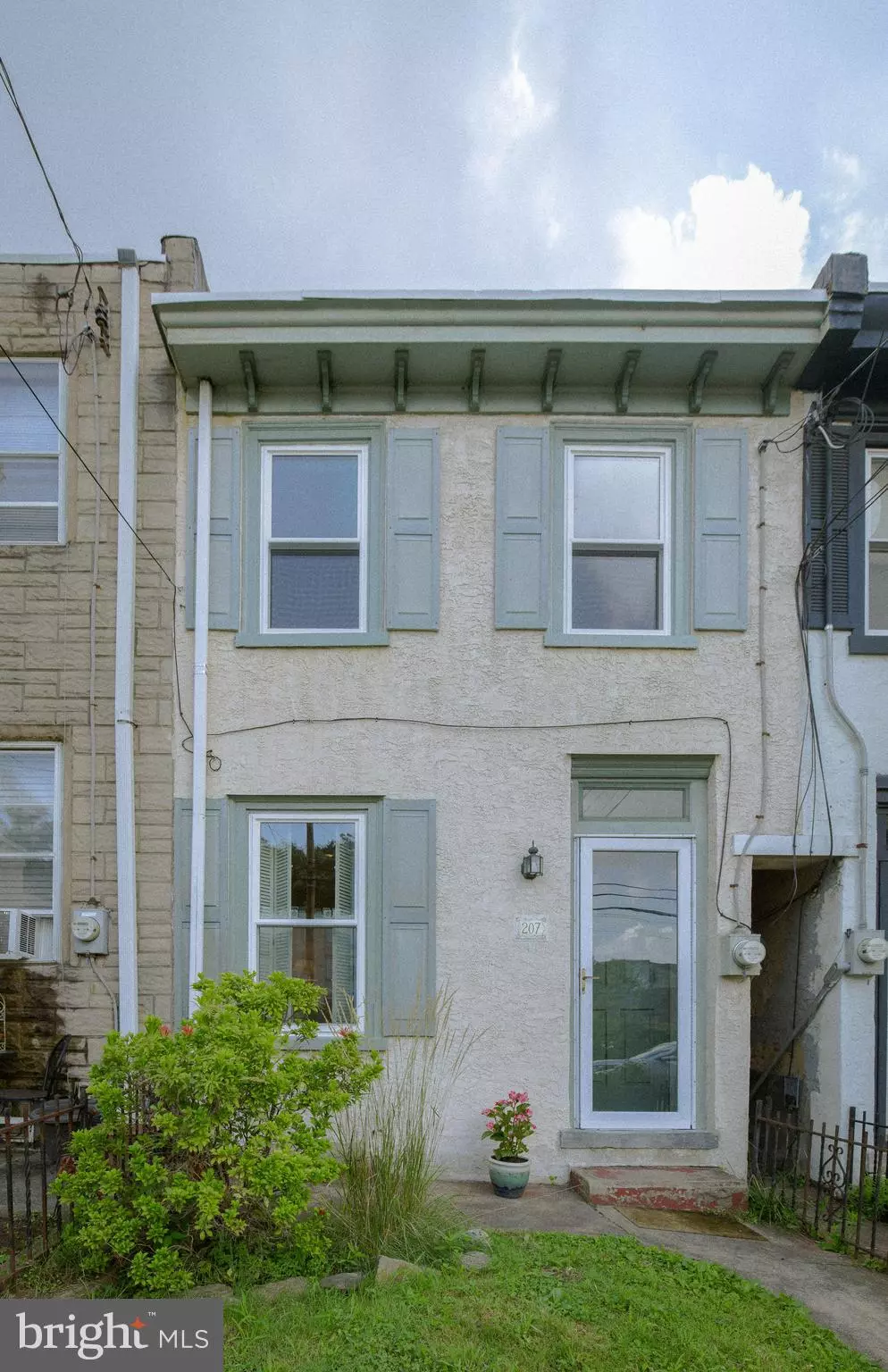 Philadelphia, PA 19127,207 KRAMS AVE