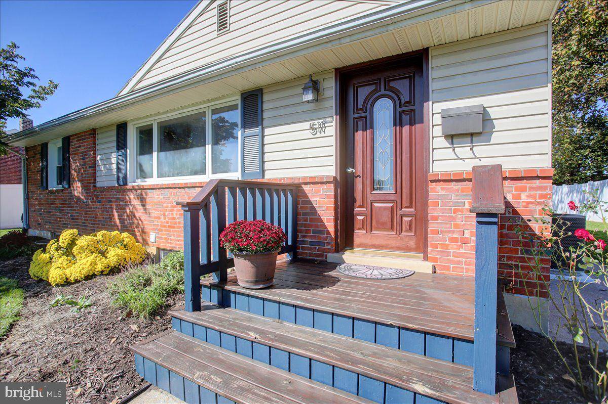 Mechanicsburg, PA 17055,511 E COOVER ST