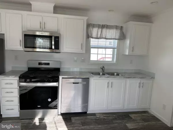 Sadsburyville, PA 19369,215 JAMIE LN