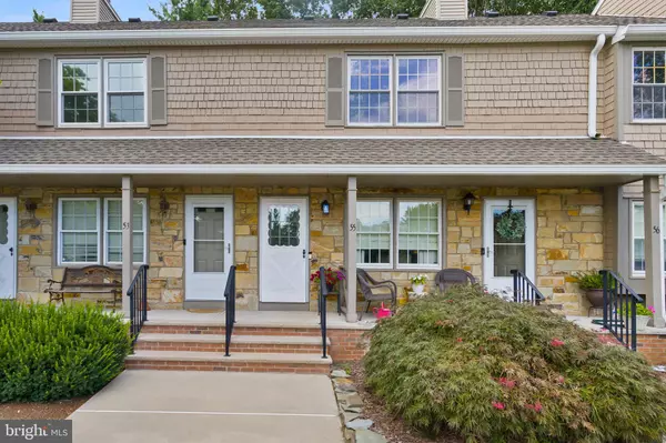 55 ADAMS CT, Flemington, NJ 08822