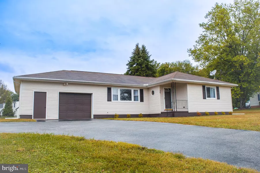 35 JACKS MOUNTAIN RD, Fairfield, PA 17320