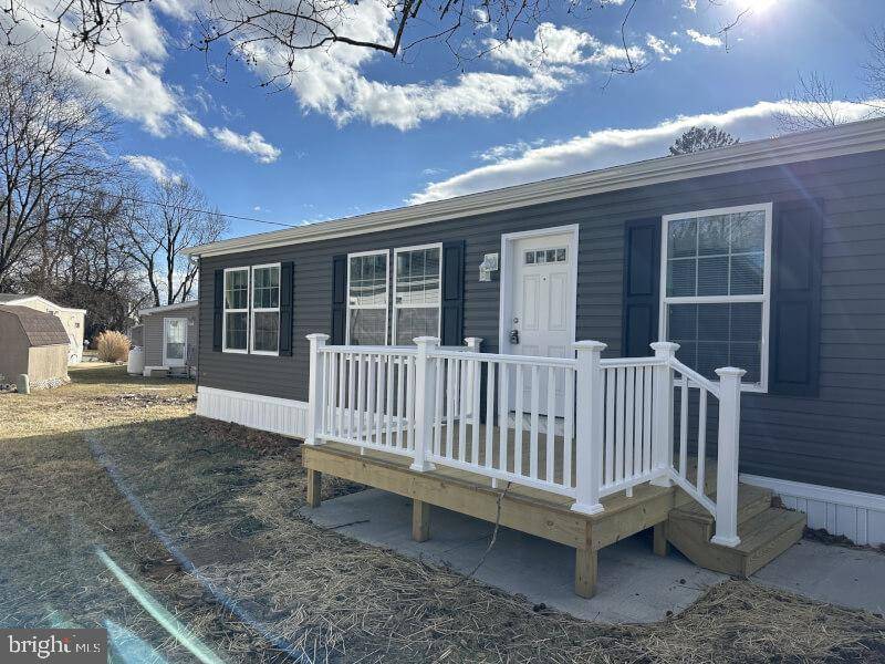 205 JAMIE LN, Sadsburyville, PA 19369