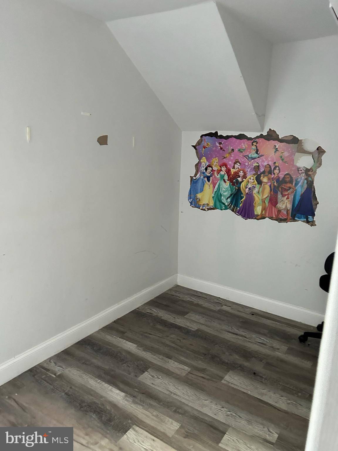 Clementon, NJ 08021,253 HARDING AVE #3