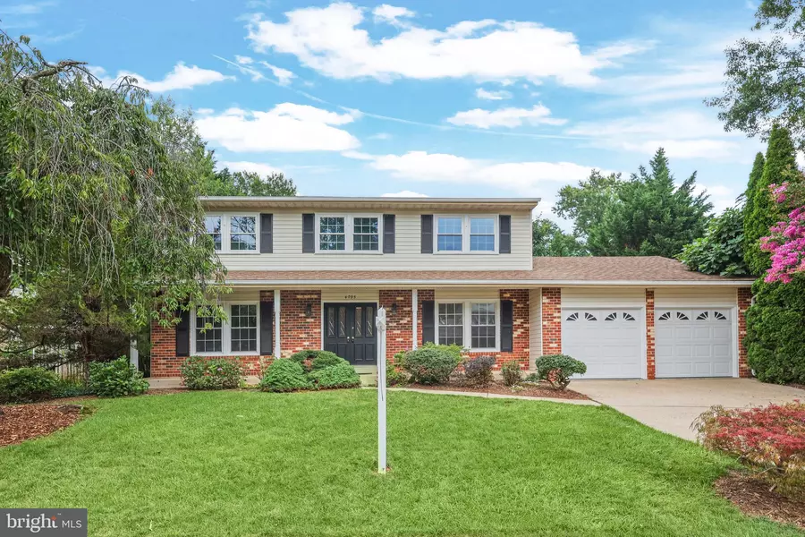 4095 BRAXTON RD, Chantilly, VA 20151