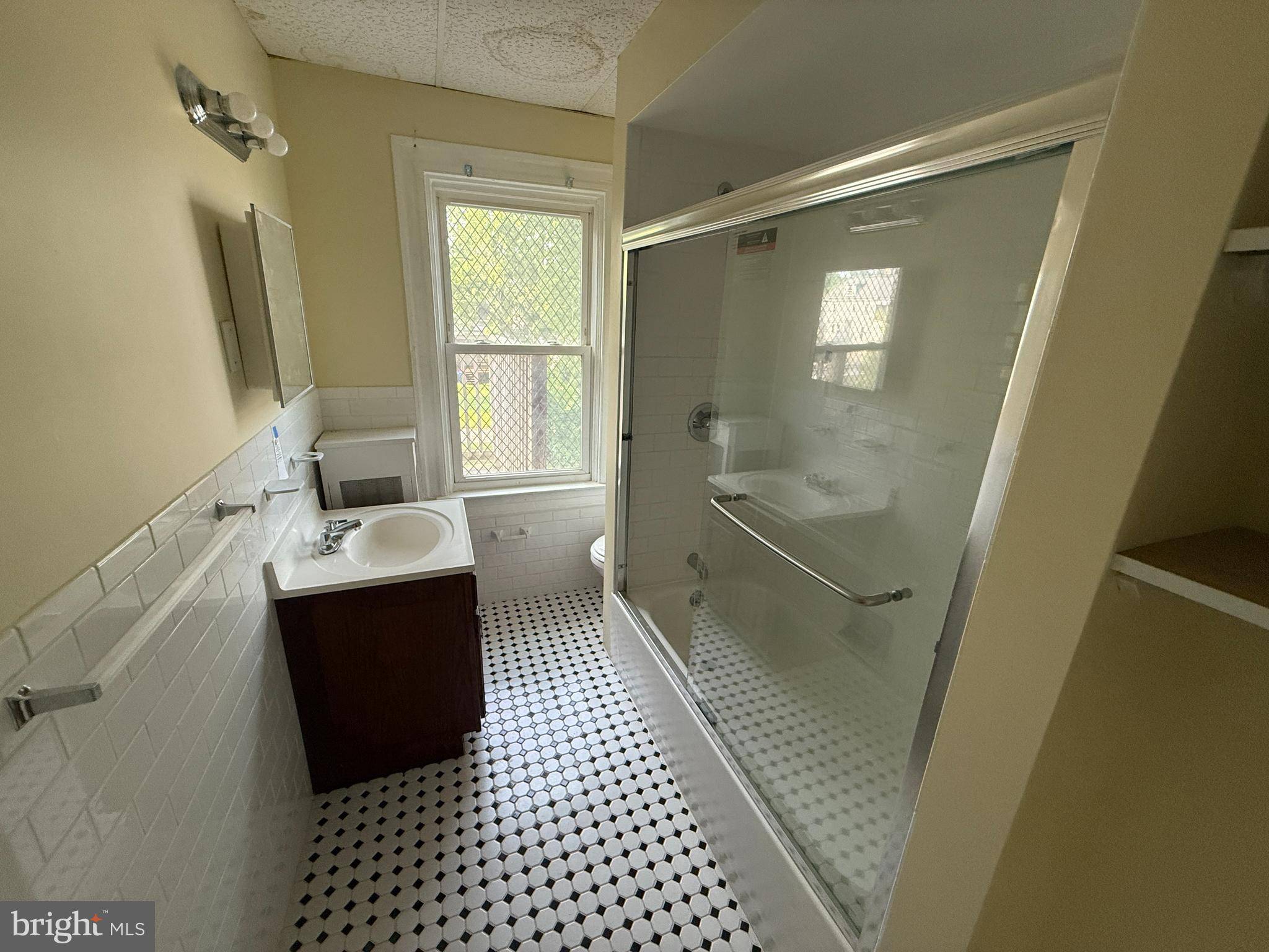 Baltimore, MD 21215,4300 FERNHILL AVE