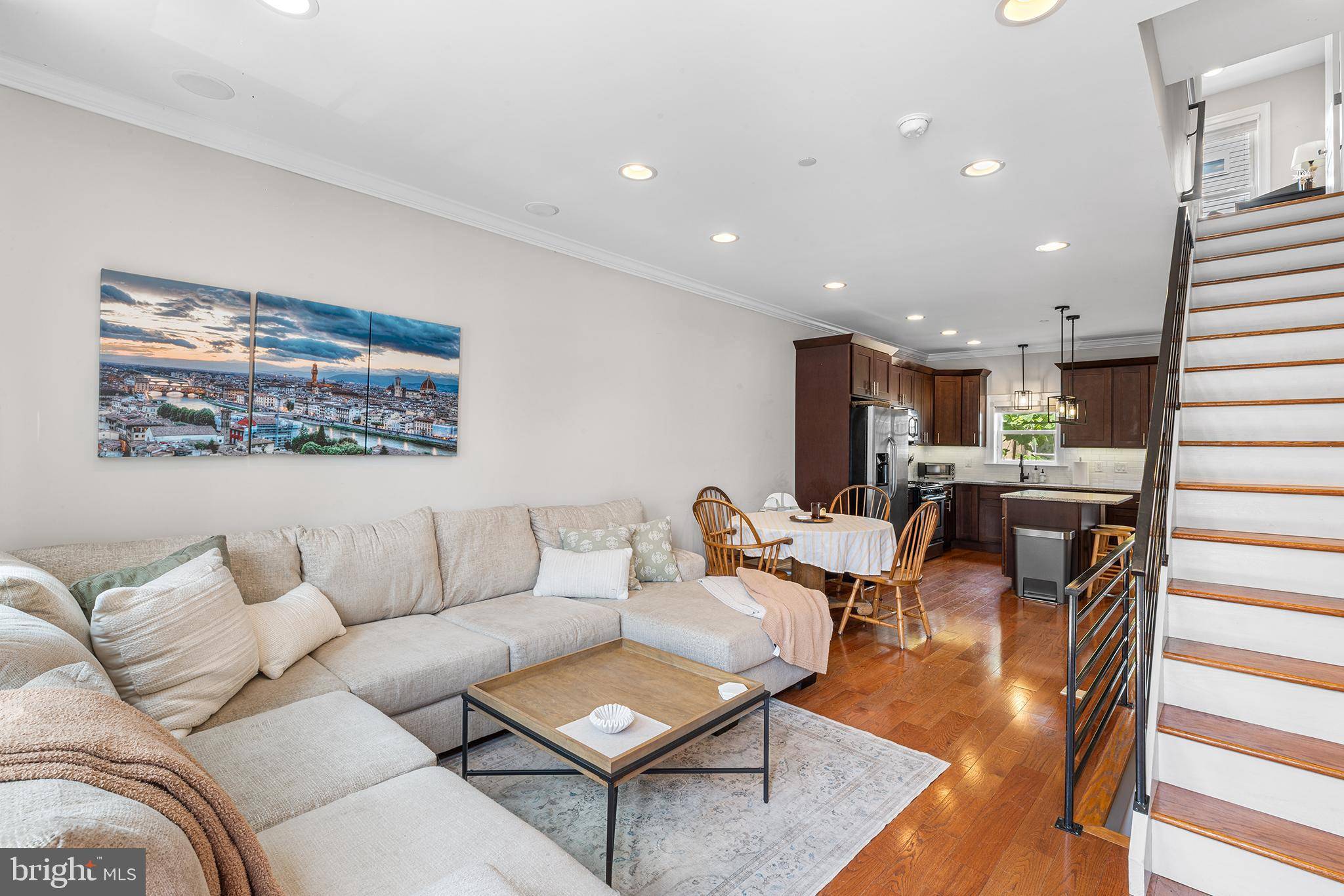 Philadelphia, PA 19148,629 MERCY ST