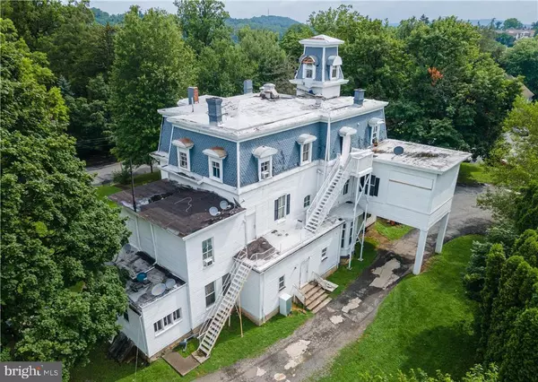 Easton, PA 18042,228 N 14TH ST