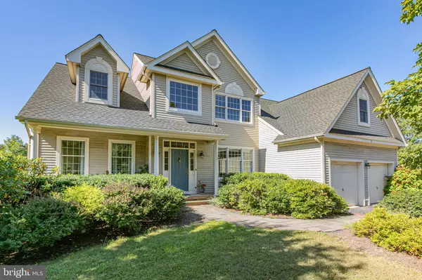 16 SPYGLASS RD, Skillman, NJ 08558