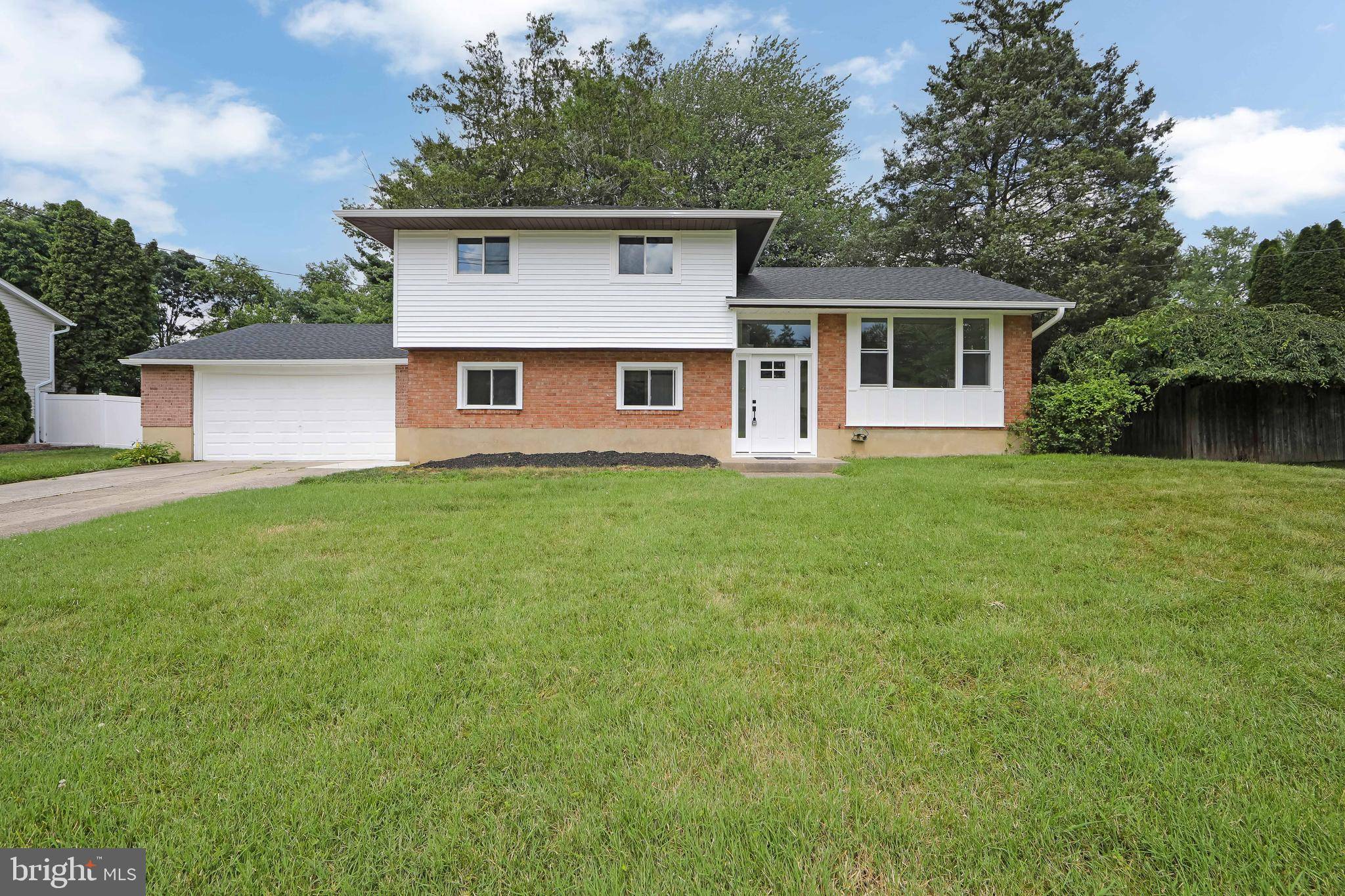1013 PROSPECT LN, Somerdale, NJ 08083