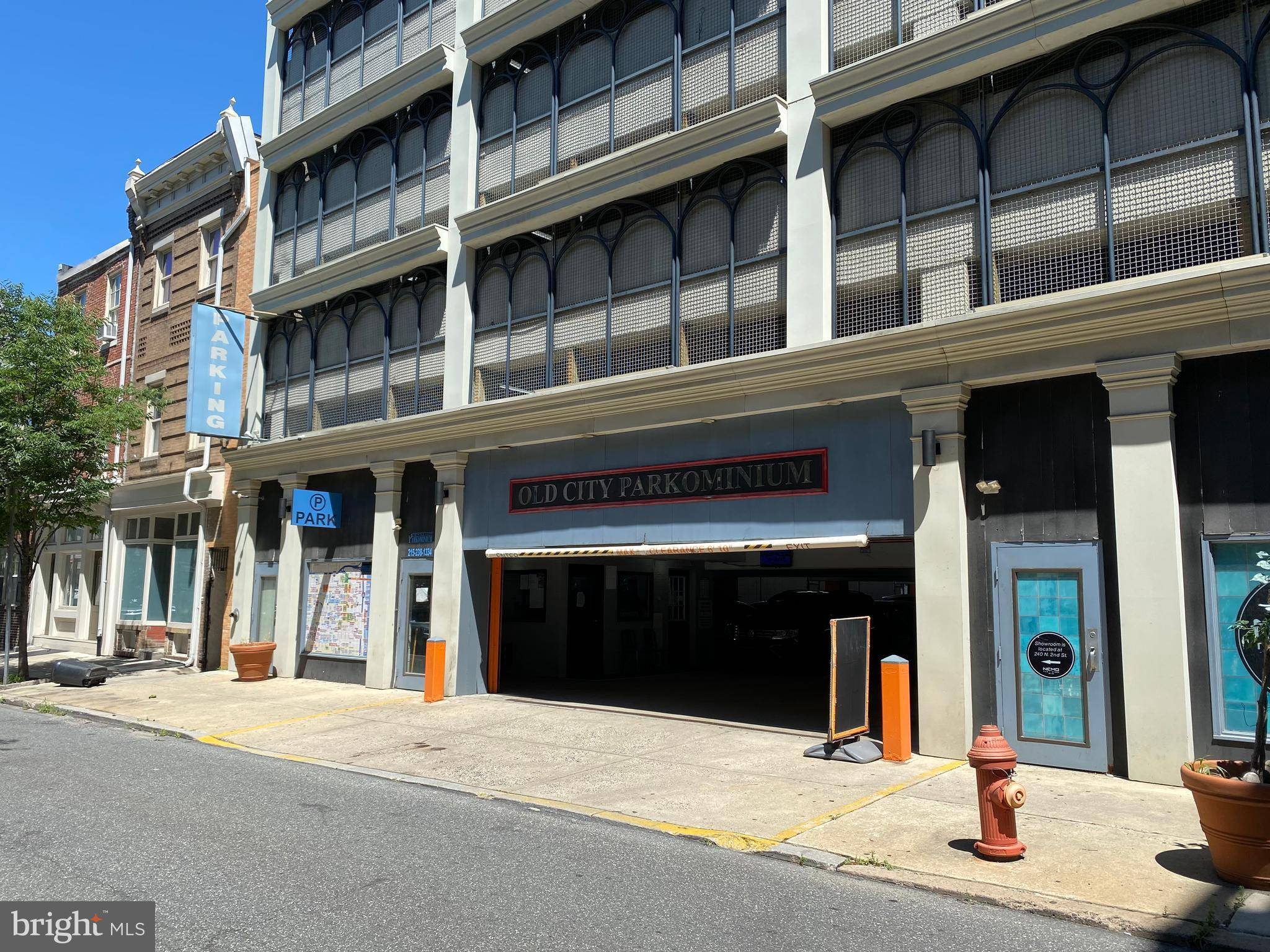 Philadelphia, PA 19106,231-235 N 2ND ST #307