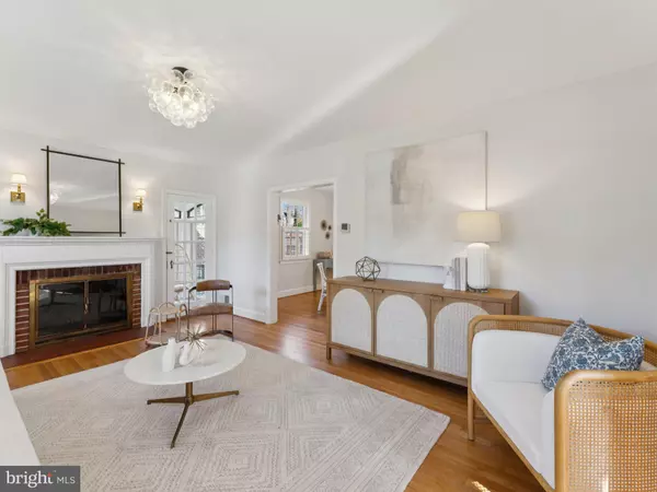 Washington, DC 20016,4821 45TH ST NW