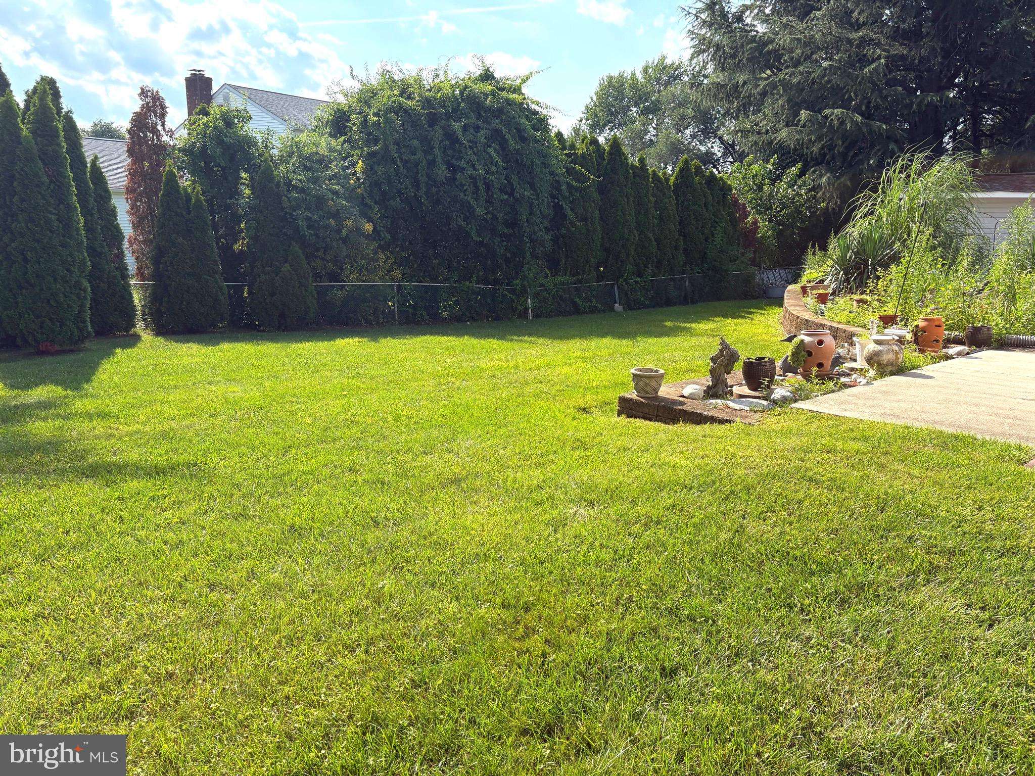 Blackwood, NJ 08012,30 SPRINGLANE DR