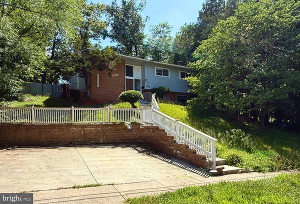 7717 GLENISTER DR, Springfield, VA 22152