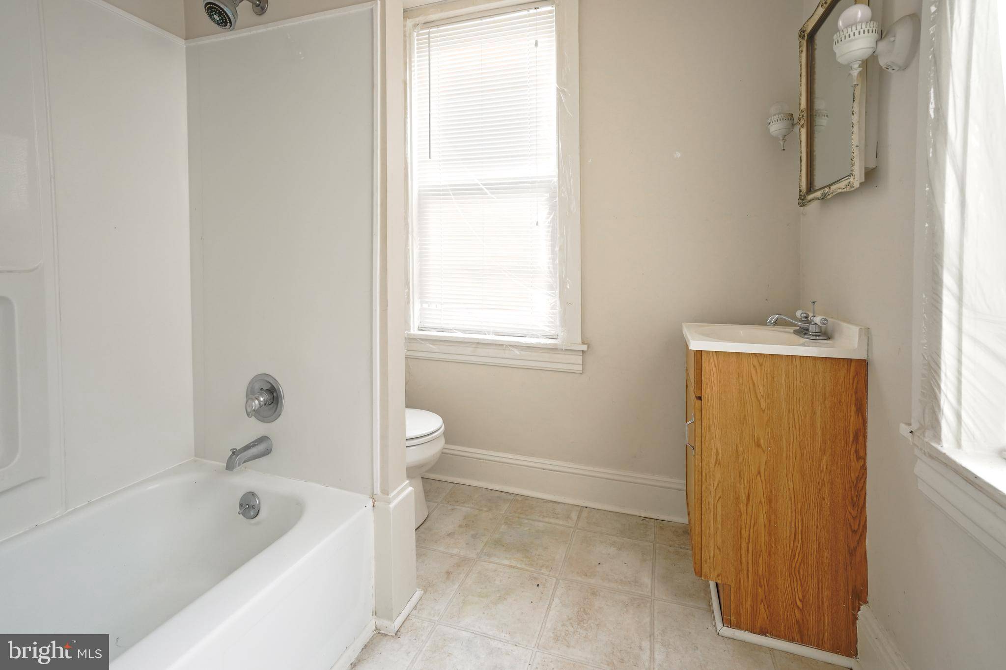 New Providence, PA 17560,2371 OLD RD