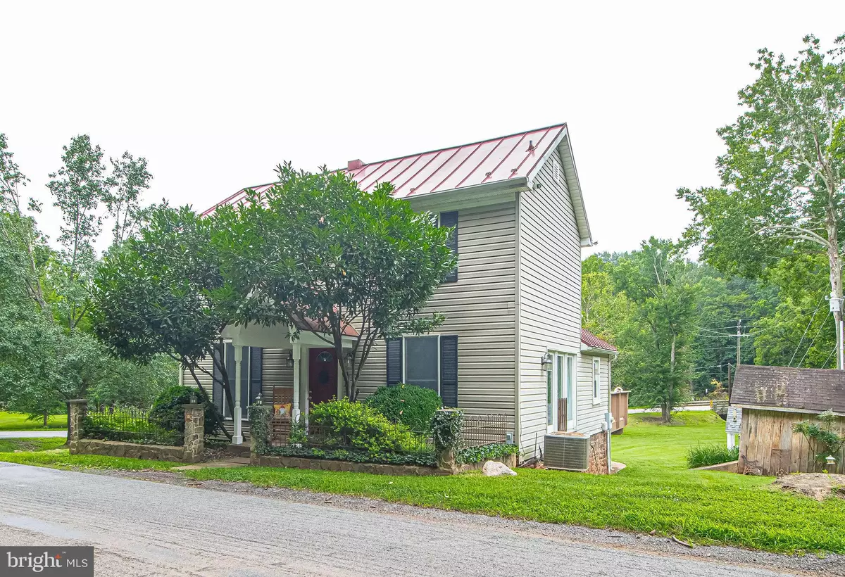 Catlett, VA 20119,8270 ROGUES RD