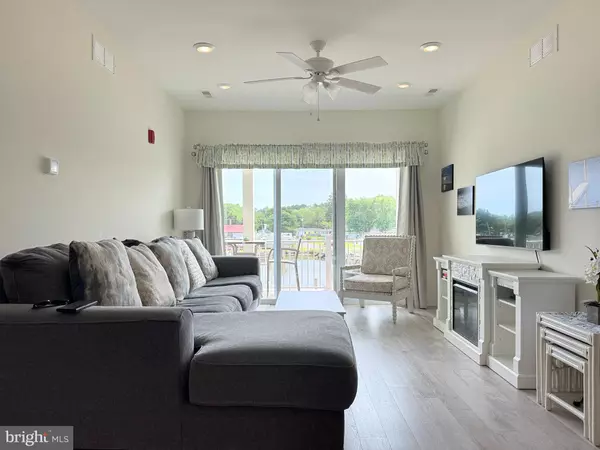 Lewes, DE 19958,33707 SKIFF ALY #6204