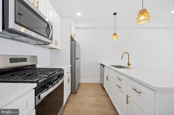 Philadelphia, PA 19130,1614 RIDGE AVE #304
