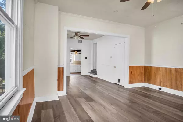 New Bloomfield, PA 17068,106 S CARLISLE ST