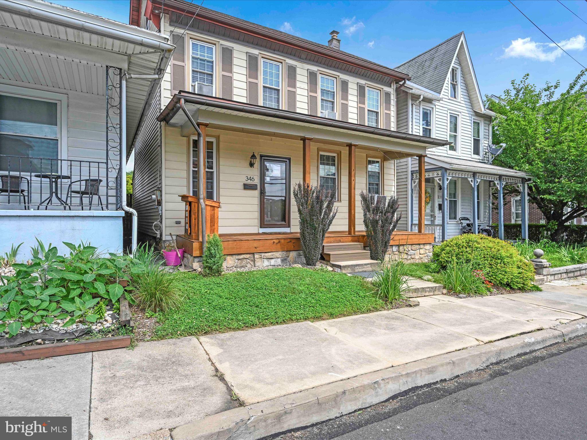 Hamburg, PA 19526,346 W STATE ST