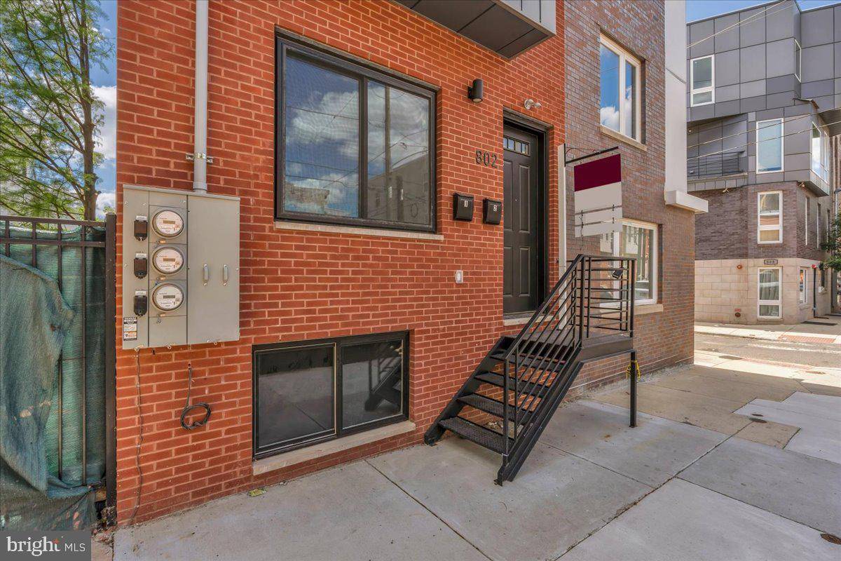 802 W NORRIS ST, Philadelphia, PA 19122