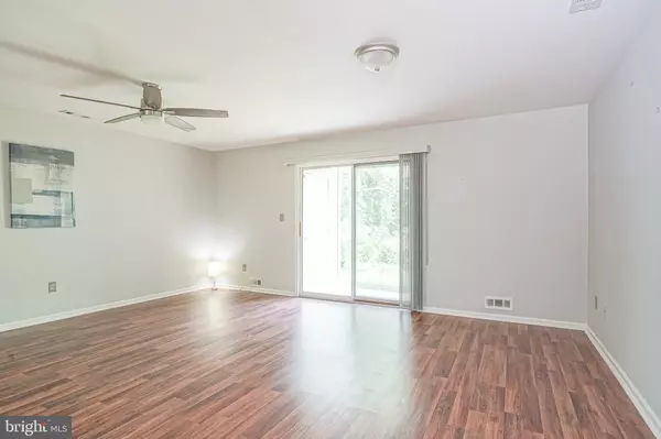 Turnersville, NJ 08012,93 CLAIRE CT