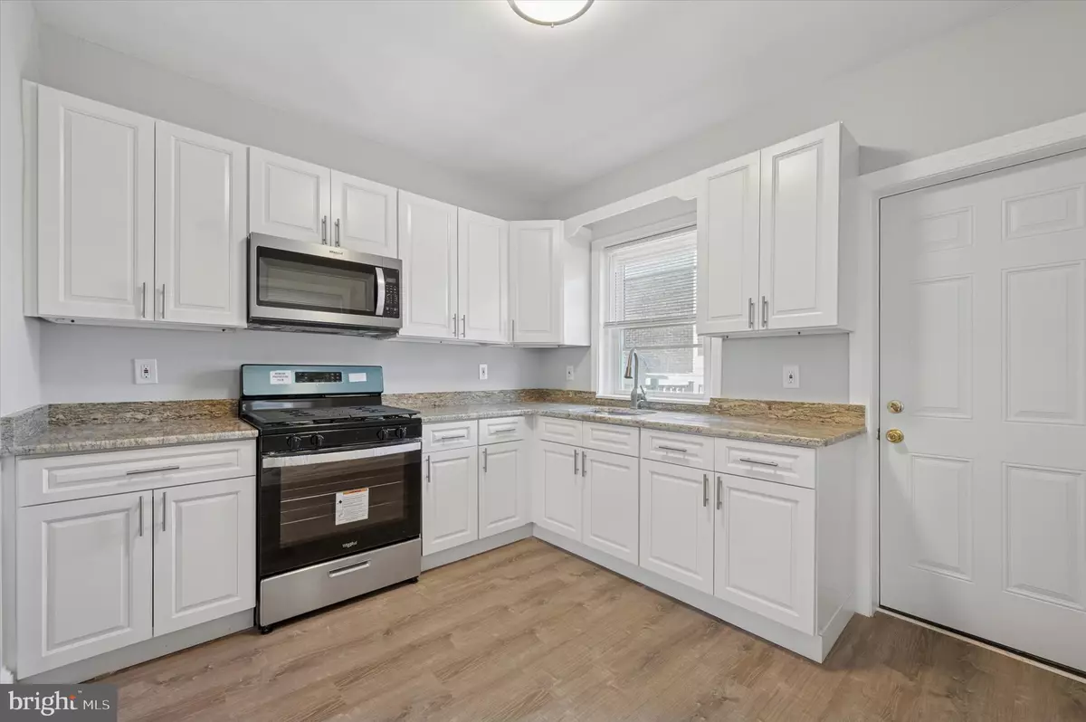 Philadelphia, PA 19120,5945 N 3RD ST