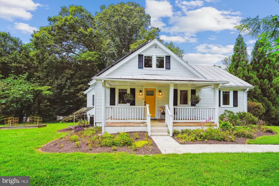 12377 HENDERSON RD, Clifton, VA 20124