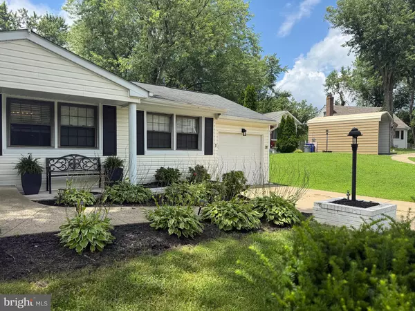 Woodbridge, VA 22193,4527 HAZELTON DR