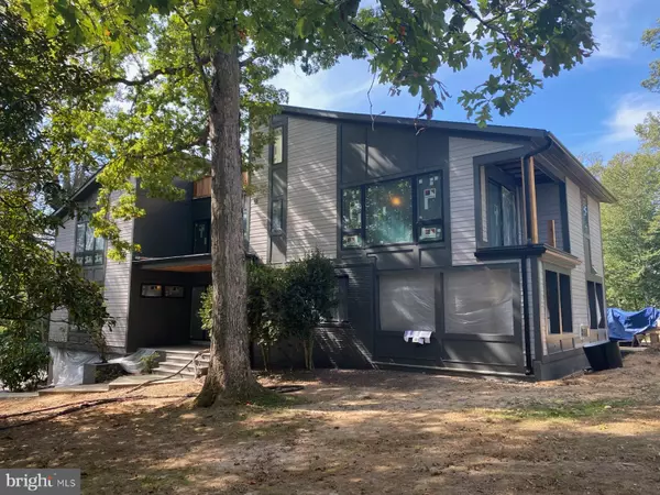 Rockville, MD 20853,4825 GREAT OAK RD