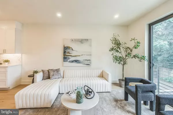 Washington, DC 20012,7125 GEORGIA AVE NW #4