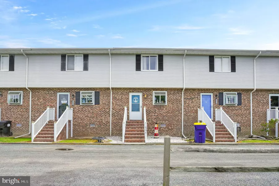 6394 TEAL LN, Chincoteague Island, VA 23336