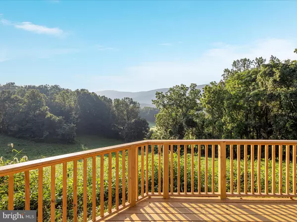 Bentonville, VA 22610,472 WESLEY LN