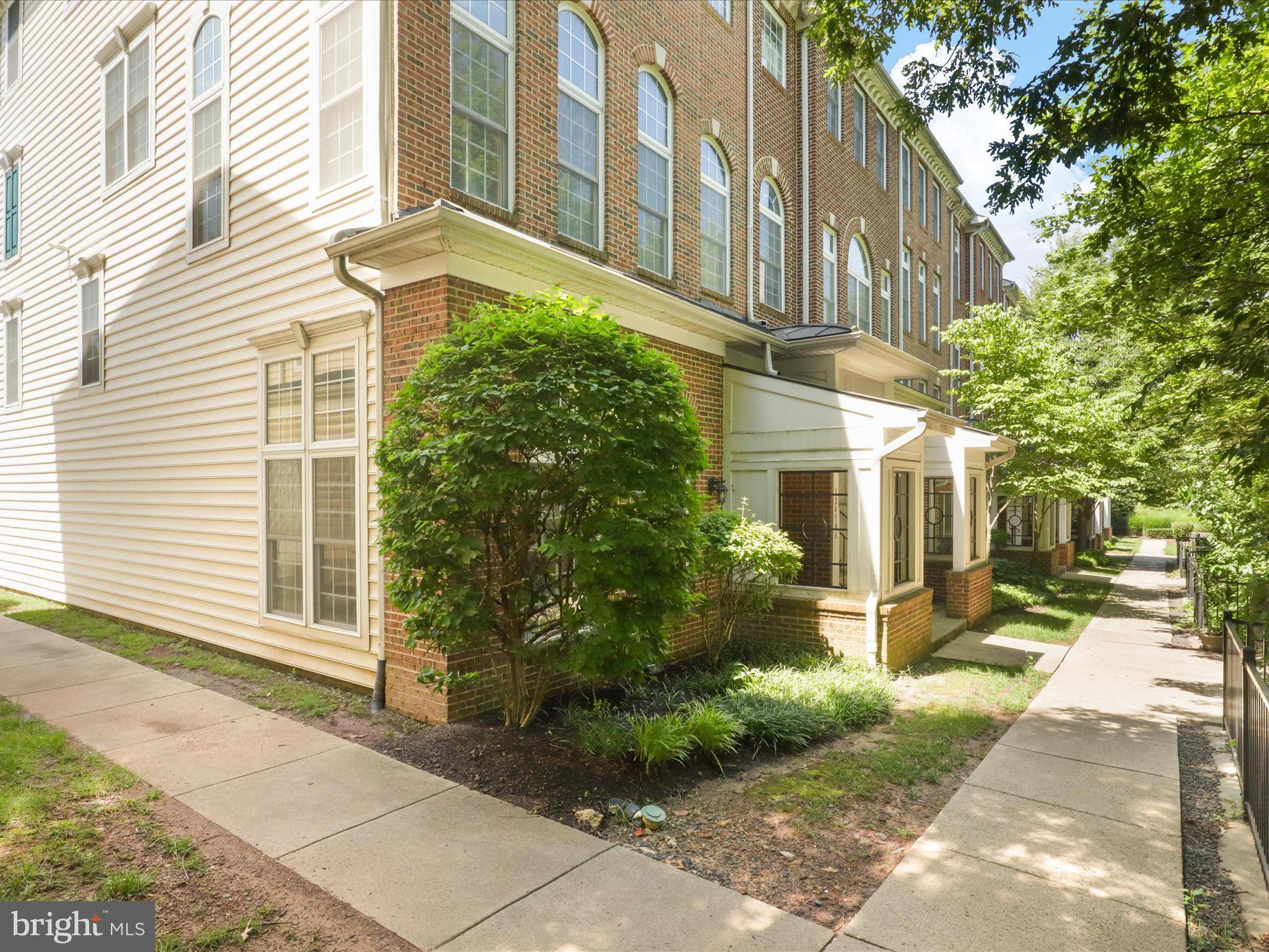 Fairfax, VA 22033,12458-A LIBERTY BRIDGE RD