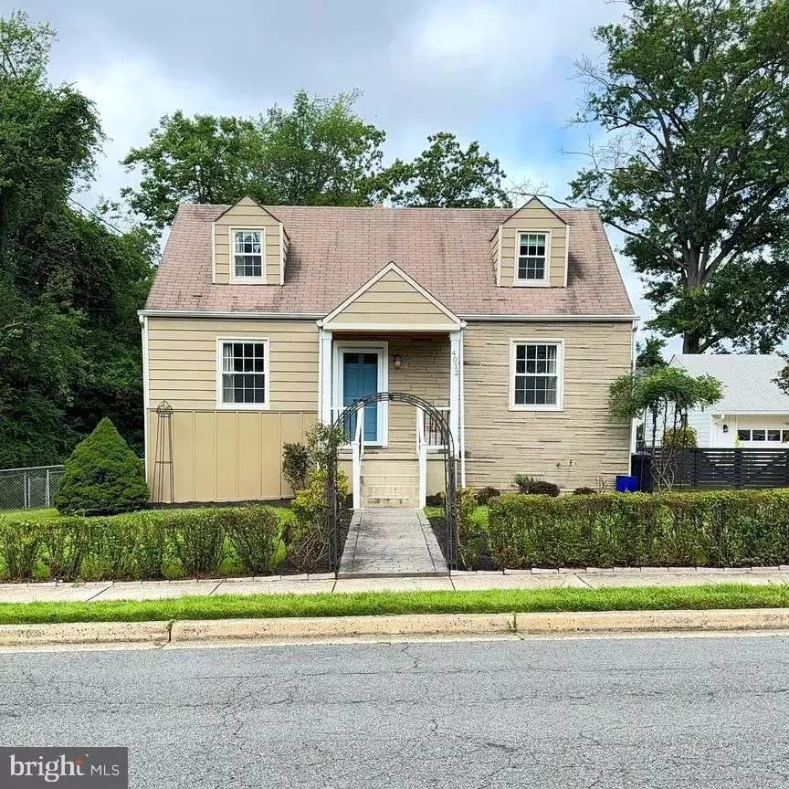 Fairfax, VA 22030,4012 WOODLAND DR