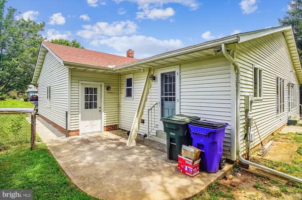 Frederick, MD 21701,702 MIDWAY DR