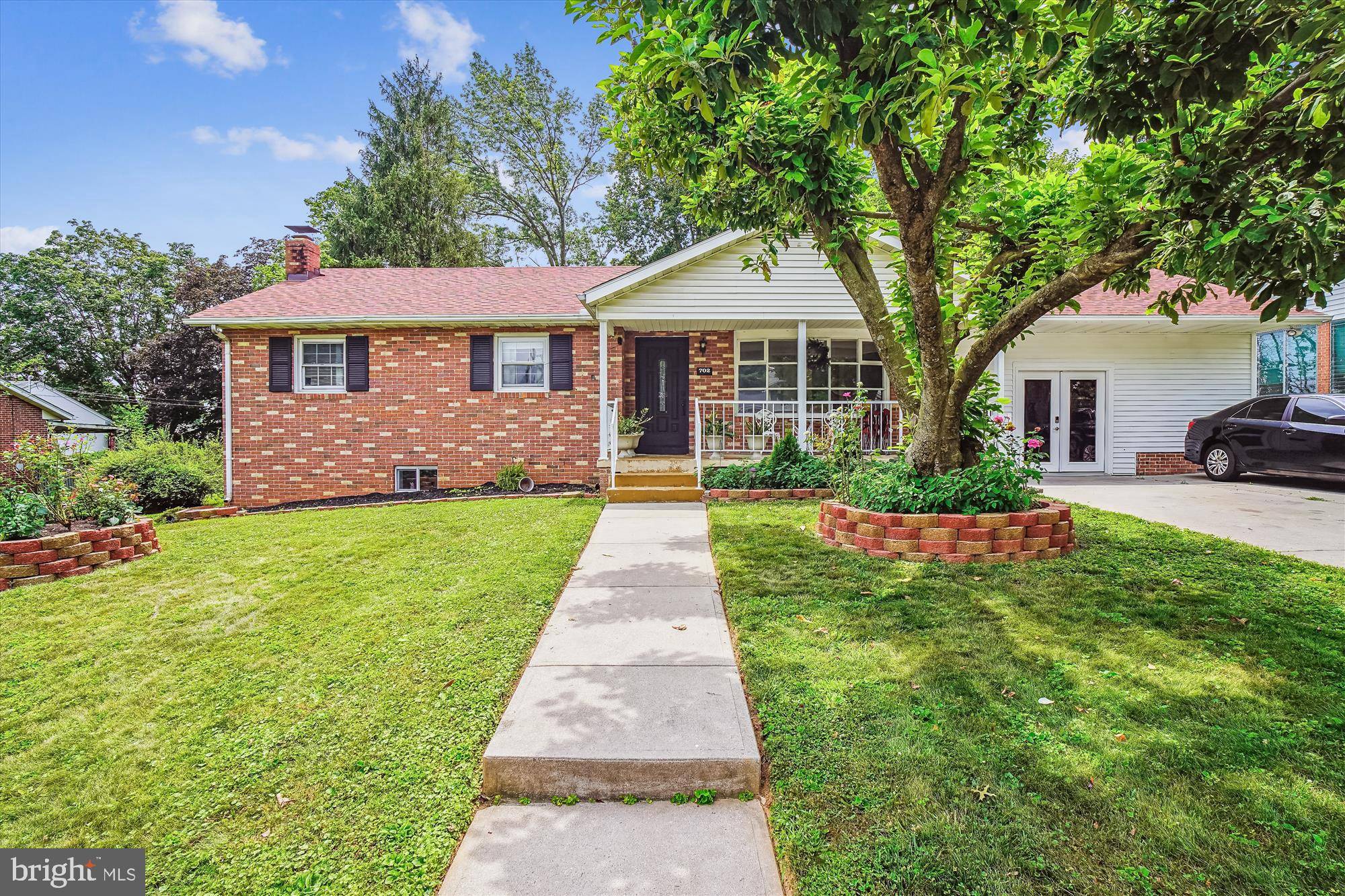 702 MIDWAY DR, Frederick, MD 21701