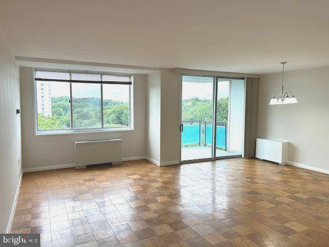 Rockville, MD 20852,10500 ROCKVILLE PIK #818