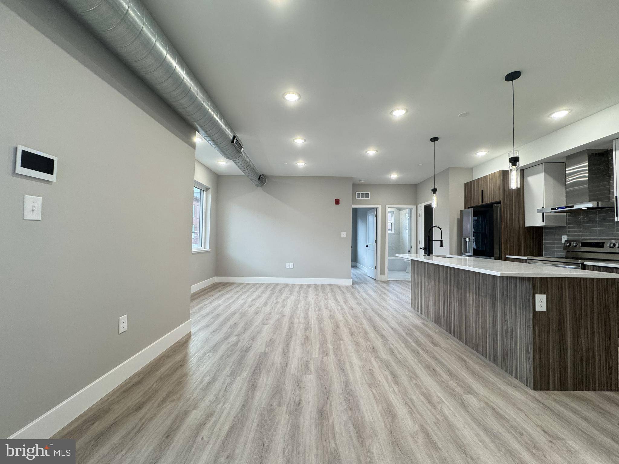 Philadelphia, PA 19133,646 W HUNTINGDON ST #1