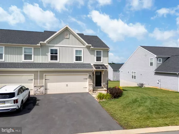 125 THOMPSON ST, State College, PA 16803